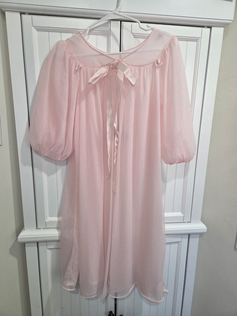 Vtg Vasserrete Sheer Pink Tie-Front Pink robe